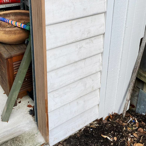 Rotted-wall-repaired-600